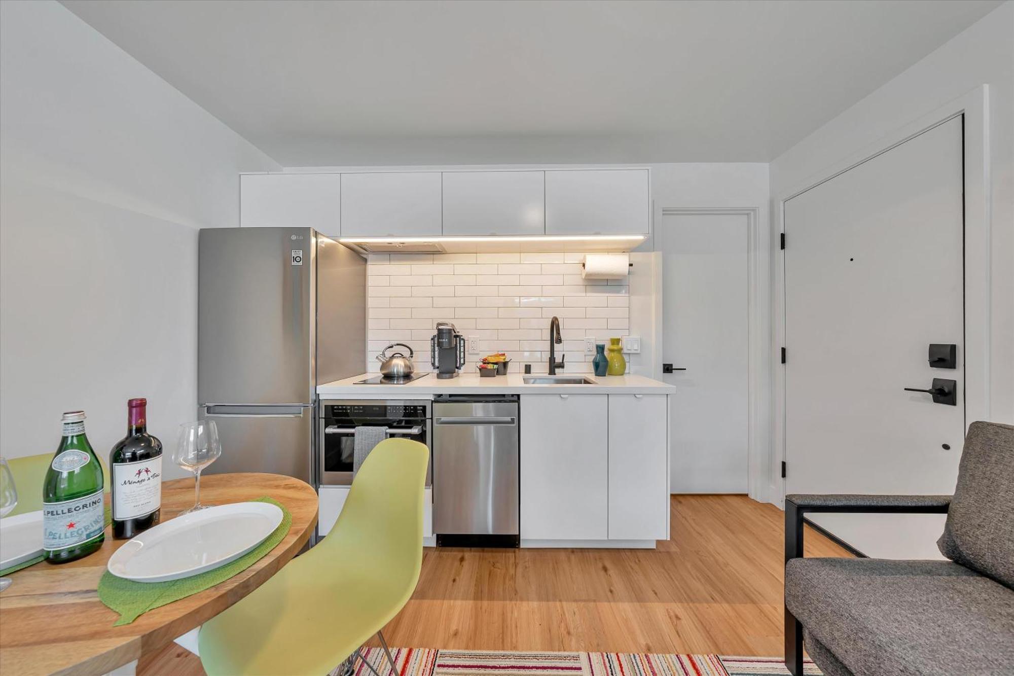 Silicon Valley Stay Apartments Сан Карлос Екстериор снимка